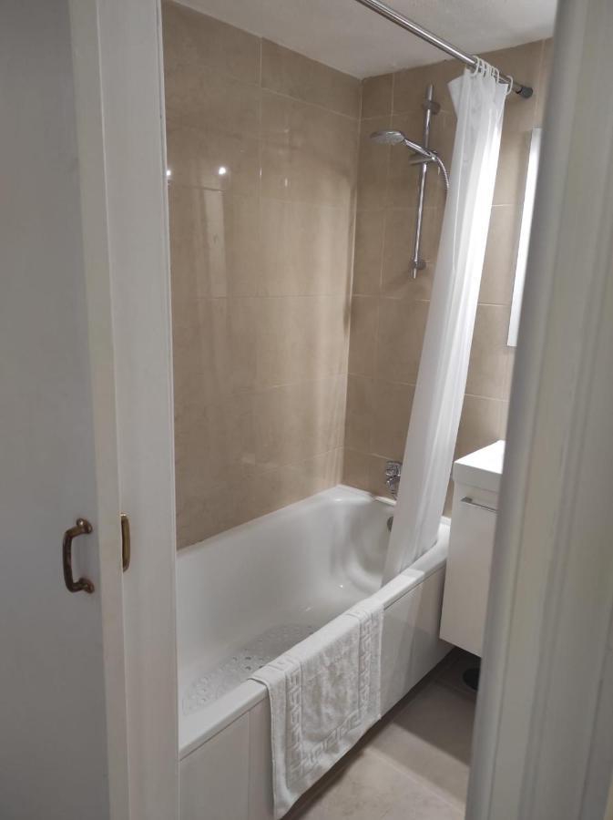 Appartamento Skol 913A By Completely Marbella Esterno foto